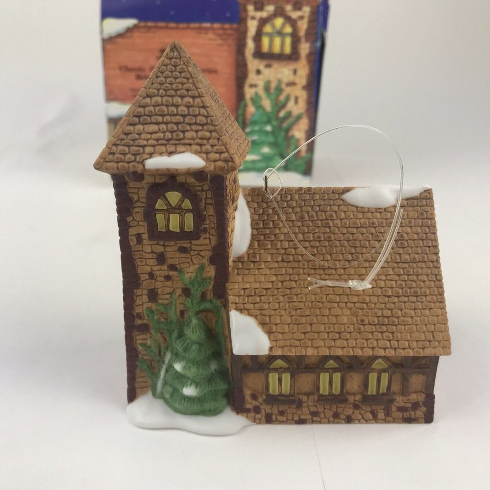 Dept 56 98737‎ Dickens Village Dickens Village Church Classic Christmas Ornament